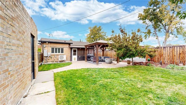 940 Grape Street, Denver, CO 80220