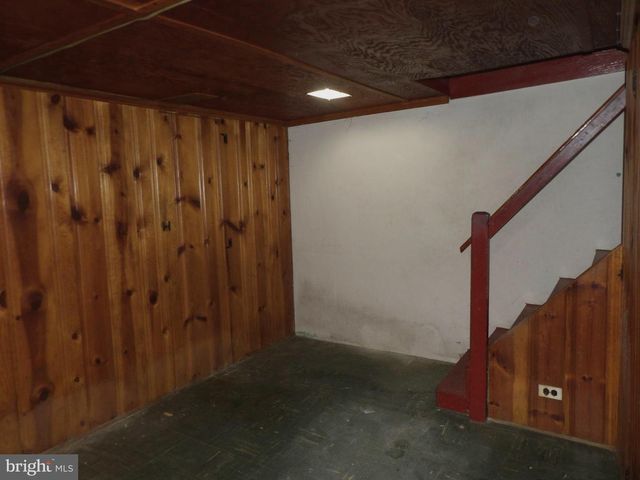 2802 MAGEE AVE, Philadelphia, PA 19149