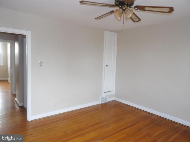 2802 MAGEE AVE, Philadelphia, PA 19149