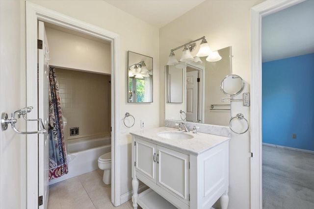 3433 S High Dr, Spokane, WA 99203