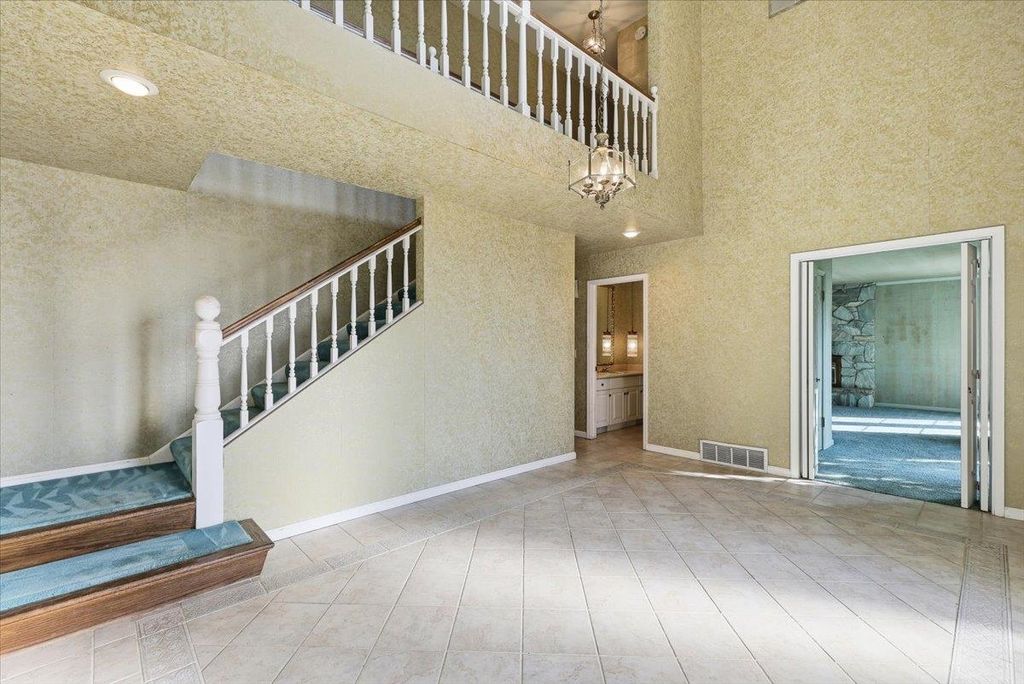 3433 S High Dr, Spokane, WA 99203 photo 6