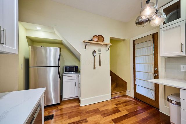 904 Hamlet Street, Columbus, OH 43201