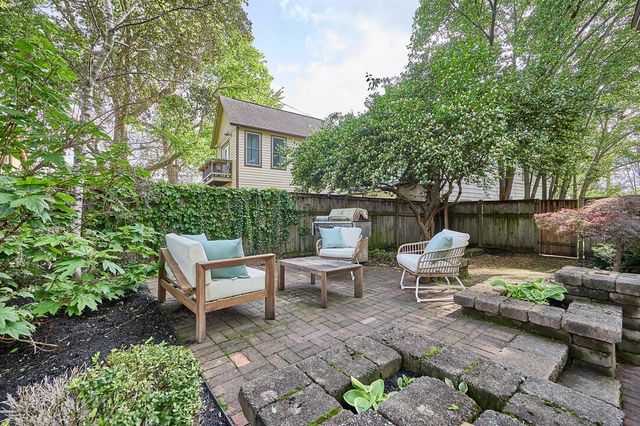 904 Hamlet Street, Columbus, OH 43201