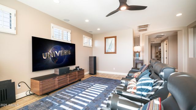 8449 E JENSEN Street, Mesa, AZ 85207