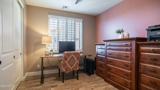 8449 E JENSEN Street, Mesa, AZ 85207