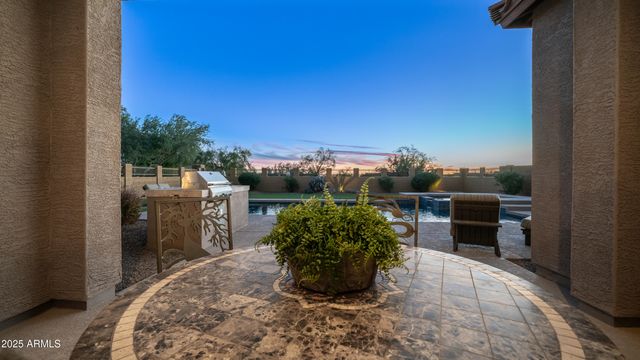 8449 E JENSEN Street, Mesa, AZ 85207