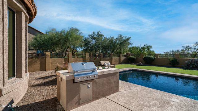 8449 E JENSEN Street, Mesa, AZ 85207