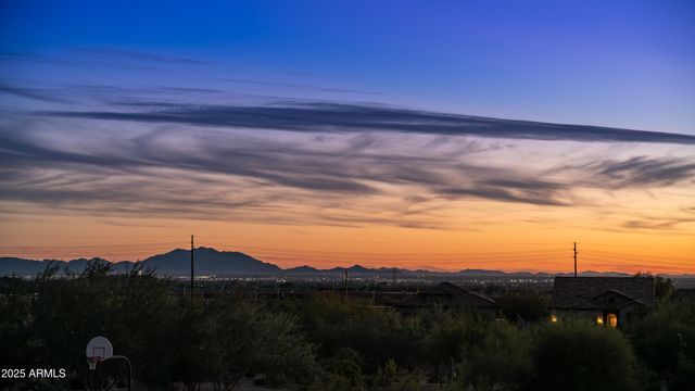 8449 E JENSEN Street, Mesa, AZ 85207