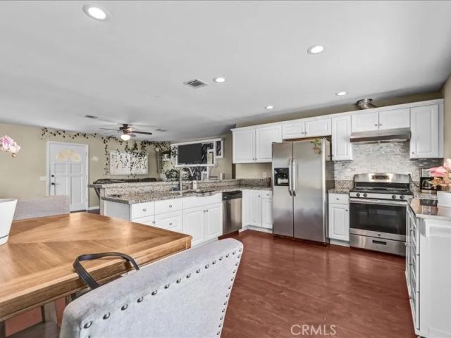 41041 Via Halcon, Temecula, CA 92591