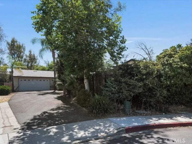 41041 Via Halcon, Temecula, CA 92591