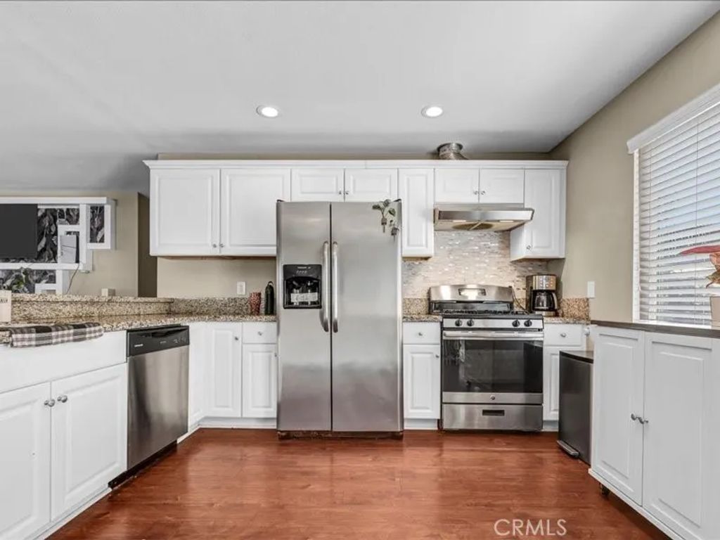 41041 Via Halcon, Temecula, CA 92591