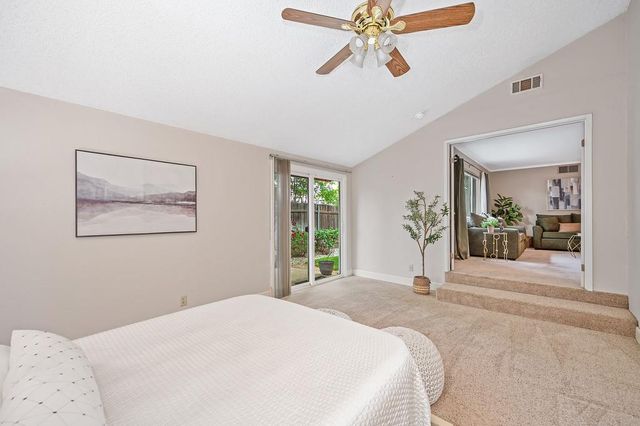 7400 Saybrook Dr, Citrus Heights, CA 95621