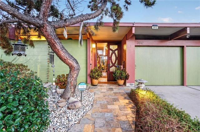 3812 E Casselle Avenue, Orange, CA 92869