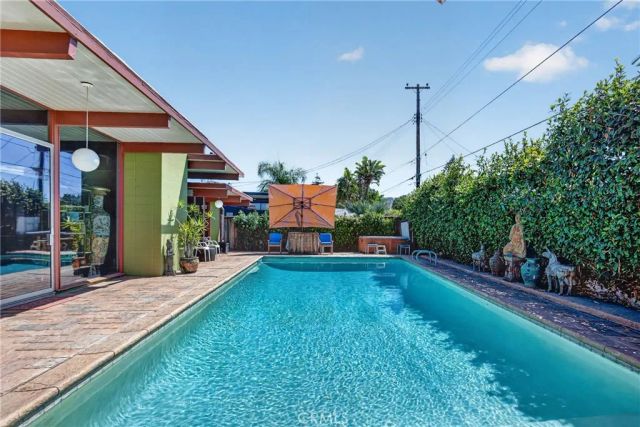 3812 E Casselle Avenue, Orange, CA 92869
