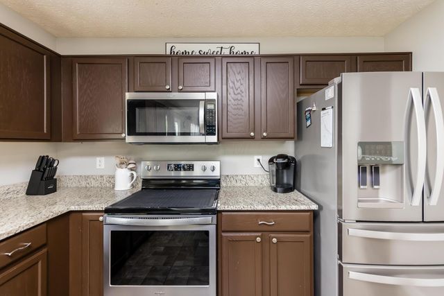 4917 Adwell Loop, Grove City, OH 43123