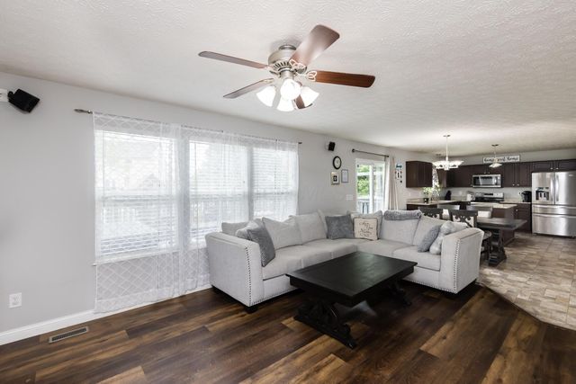 4917 Adwell Loop, Grove City, OH 43123