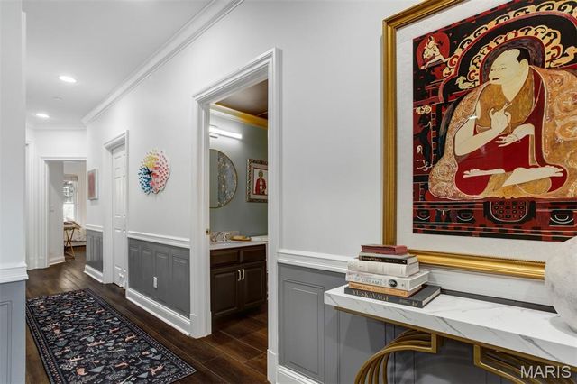 15 Topton Way 1B, St Louis, MO 63105