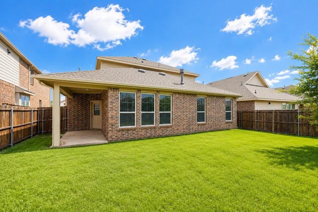 817 Black Hawk Drive, Princeton, TX 75407