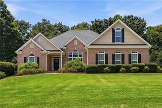 139 Montvale Drive, Hoschton, GA 30548