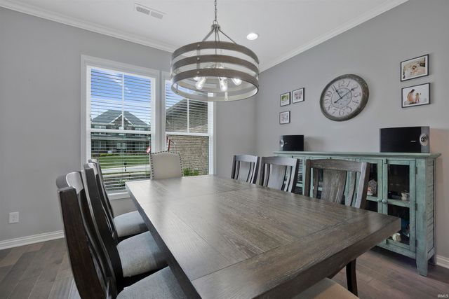 5660 Brompton Drive, Newburgh, IN 47630