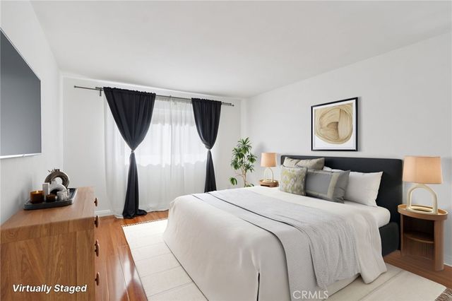 5400 Newcastle Avenue 70, Encino, CA 91316