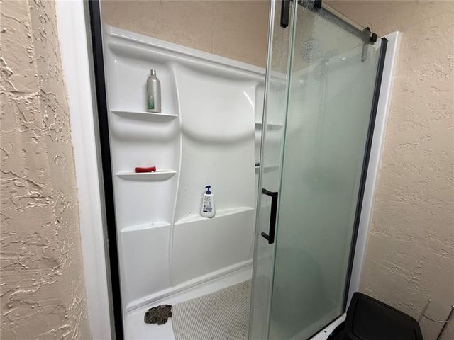 709 E E N Boundary Highway, Sentinel, OK 73664