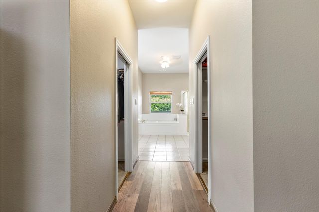 515 Liberty DR, Liberty Hill, TX 78642