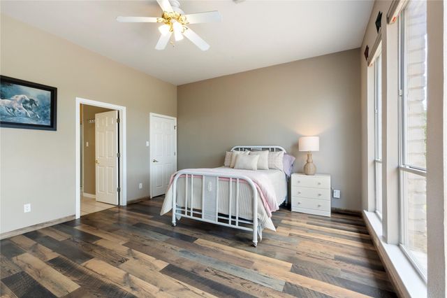 515 Liberty DR, Liberty Hill, TX 78642