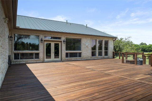 515 Liberty DR, Liberty Hill, TX 78642