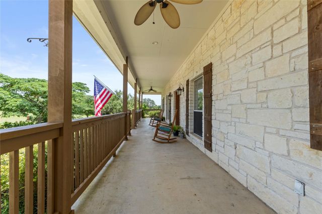 515 Liberty DR, Liberty Hill, TX 78642