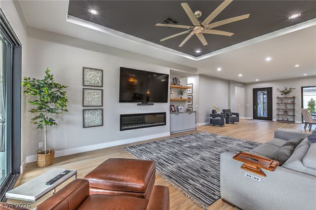 3217 Elk Clover Street, Las Vegas, NV 89135