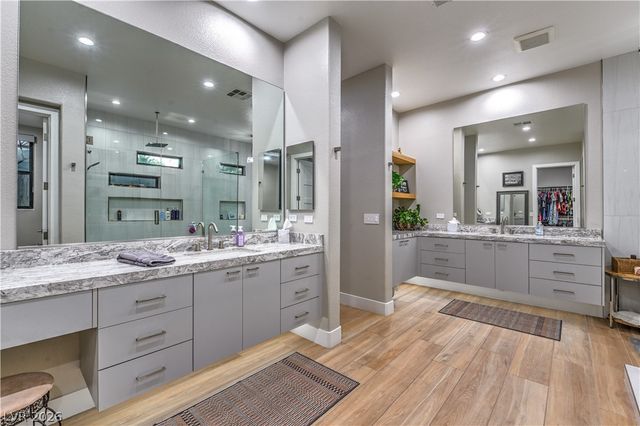 3217 Elk Clover Street, Las Vegas, NV 89135