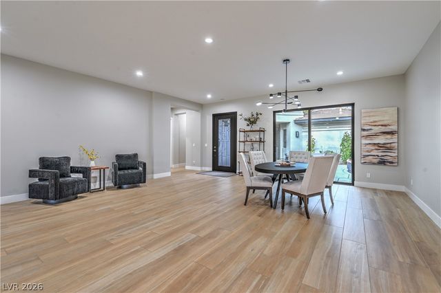 3217 Elk Clover Street, Las Vegas, NV 89135