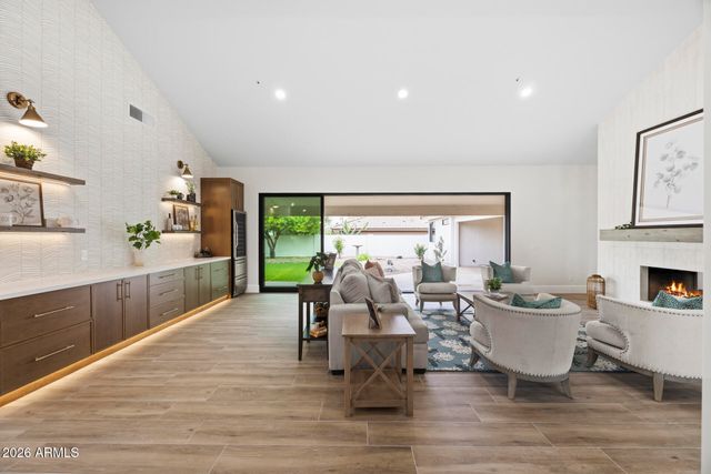 10205 E Corrine Drive, Scottsdale, AZ 85260