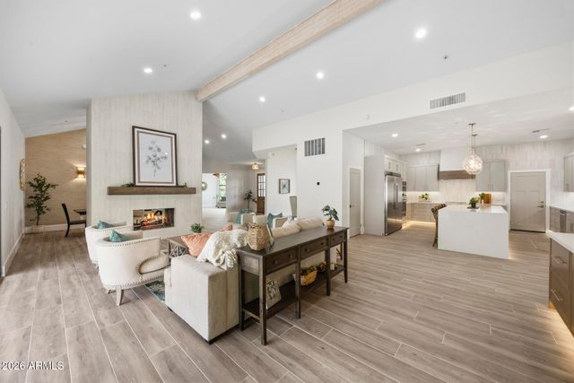 10205 E Corrine Drive, Scottsdale, AZ 85260