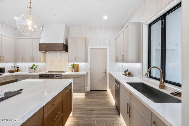 10205 E Corrine Drive, Scottsdale, AZ 85260