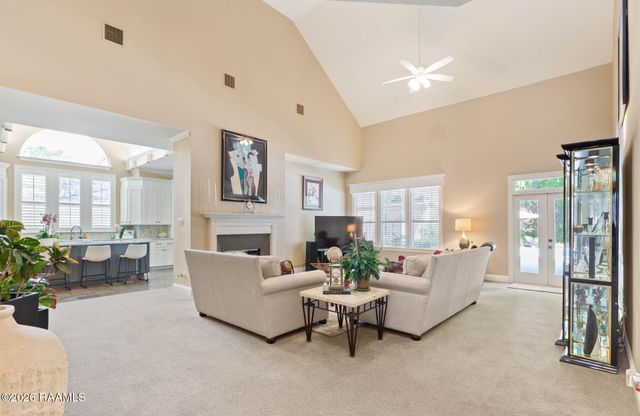 404 Doyle Drive, Lafayette, LA 70508