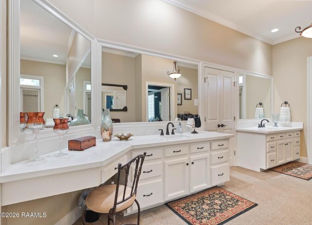 404 Doyle Drive, Lafayette, LA 70508
