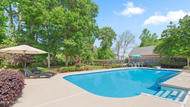 404 Doyle Drive, Lafayette, LA 70508