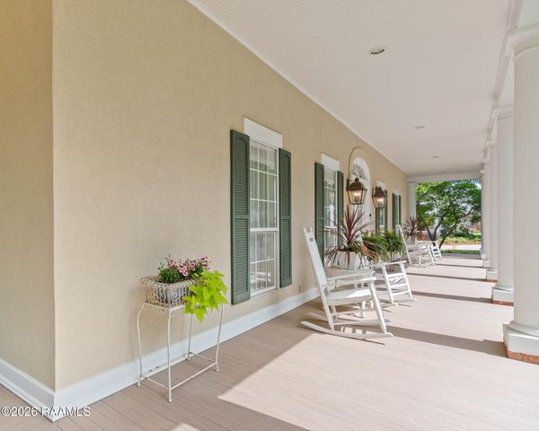 404 Doyle Drive, Lafayette, LA 70508