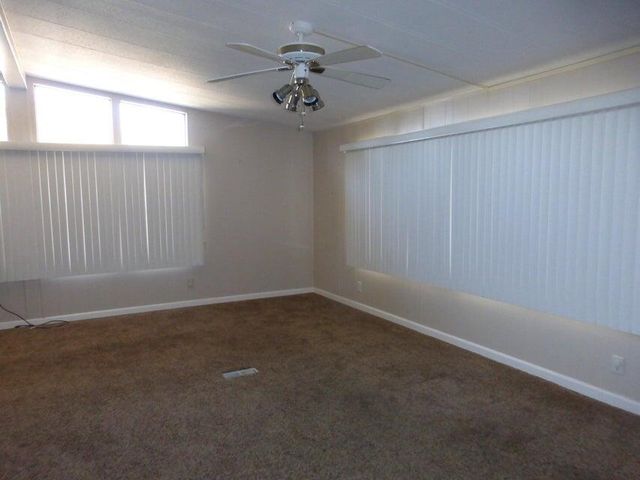 2627 W Midvalley Avenue 5, Visalia, CA 93277