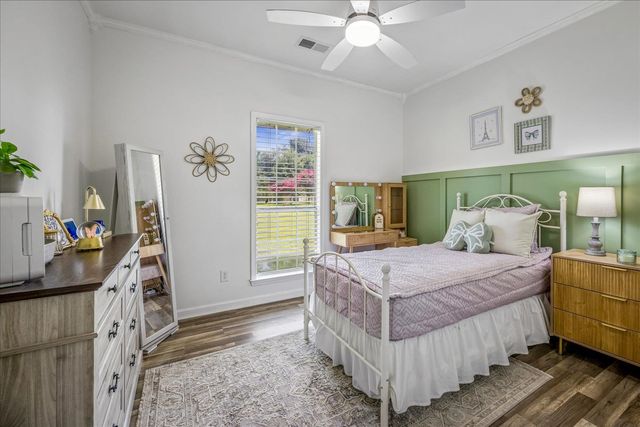 305 CAITLIN DR, Oakland, TN 38060