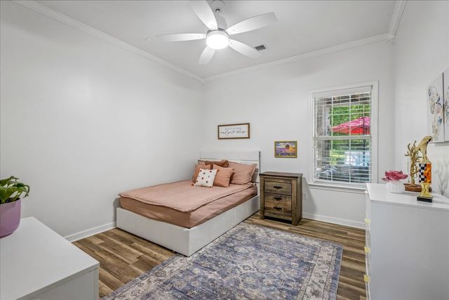 305 CAITLIN DR, Oakland, TN 38060