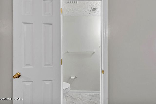 909 Timberlake Trail, Jacksonville, NC 28546