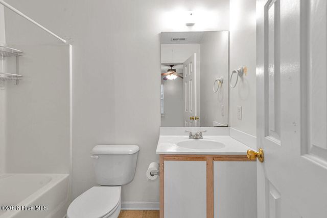 909 Timberlake Trail, Jacksonville, NC 28546