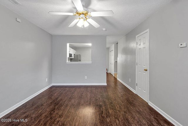 909 Timberlake Trail, Jacksonville, NC 28546