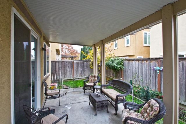 2116 Camino Real Way, Roseville, CA 95747