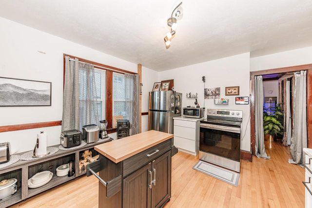 1008 Rawson AVENUE, South Milwaukee, WI 53172