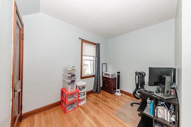 1008 Rawson AVENUE, South Milwaukee, WI 53172