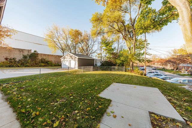 1008 Rawson AVENUE, South Milwaukee, WI 53172